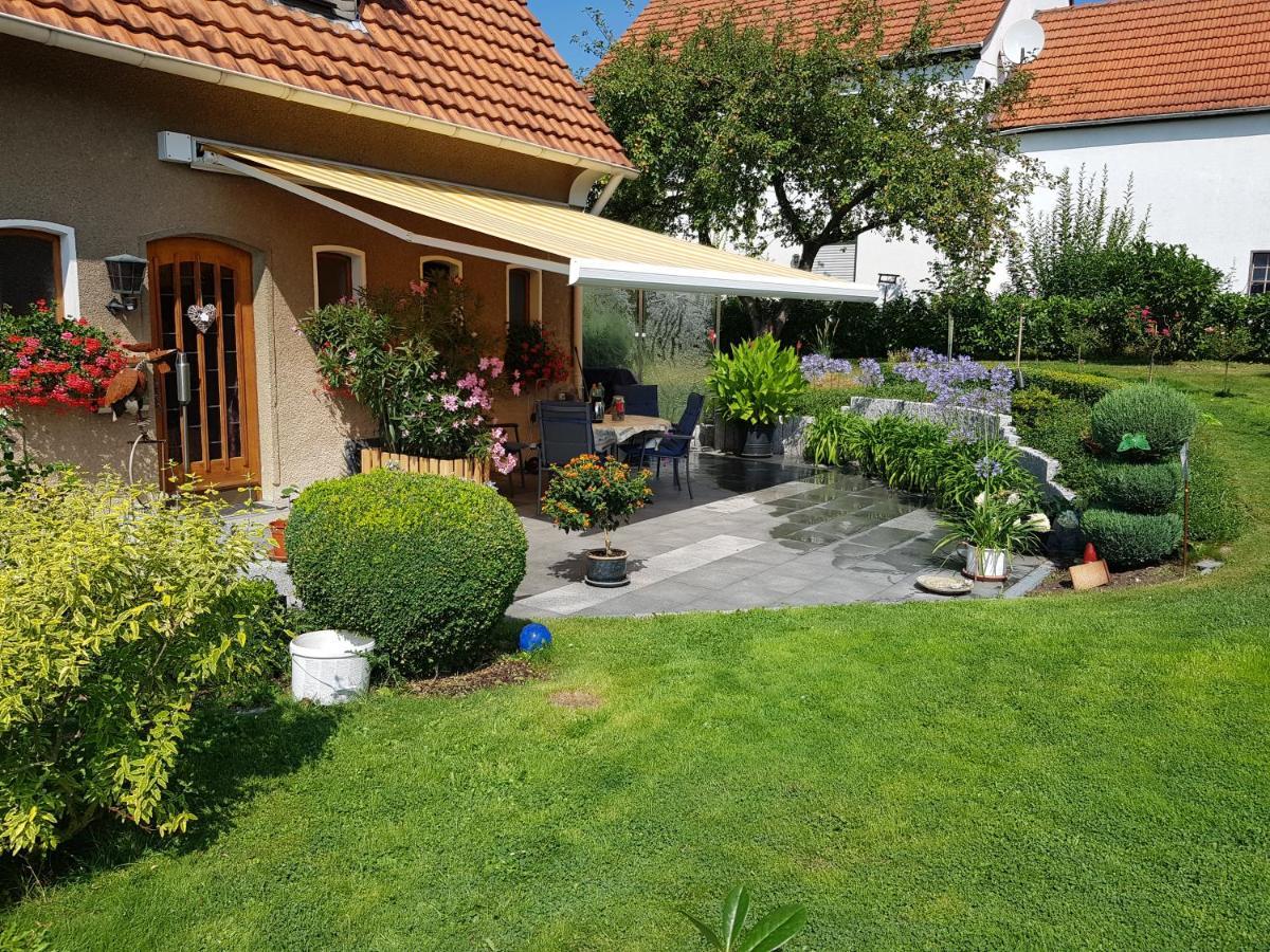 Hedasis Ferienwohnung3, 500 M Zum 모네시 외부 사진
